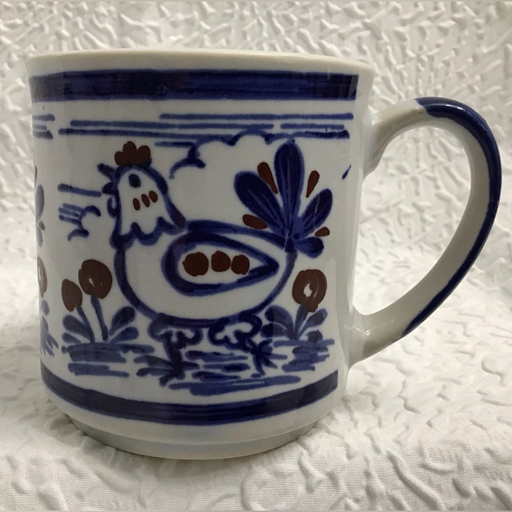 Vintage Blue & White Made In Japan Coffee Mugs - Picture 12 of 12